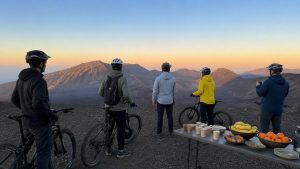 guided sunrise bike ride with breakfast
